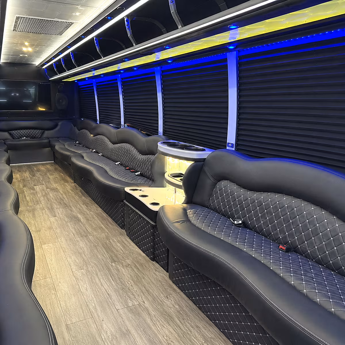 concert bus rentals for smaller venues and club shows on the newport beach circuit
