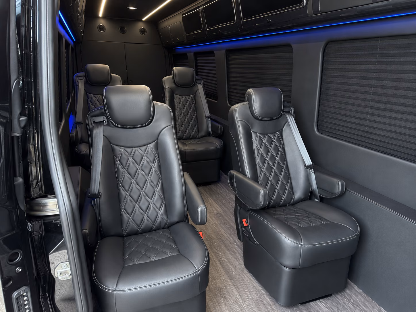 find and book transportation for your next birthday 3