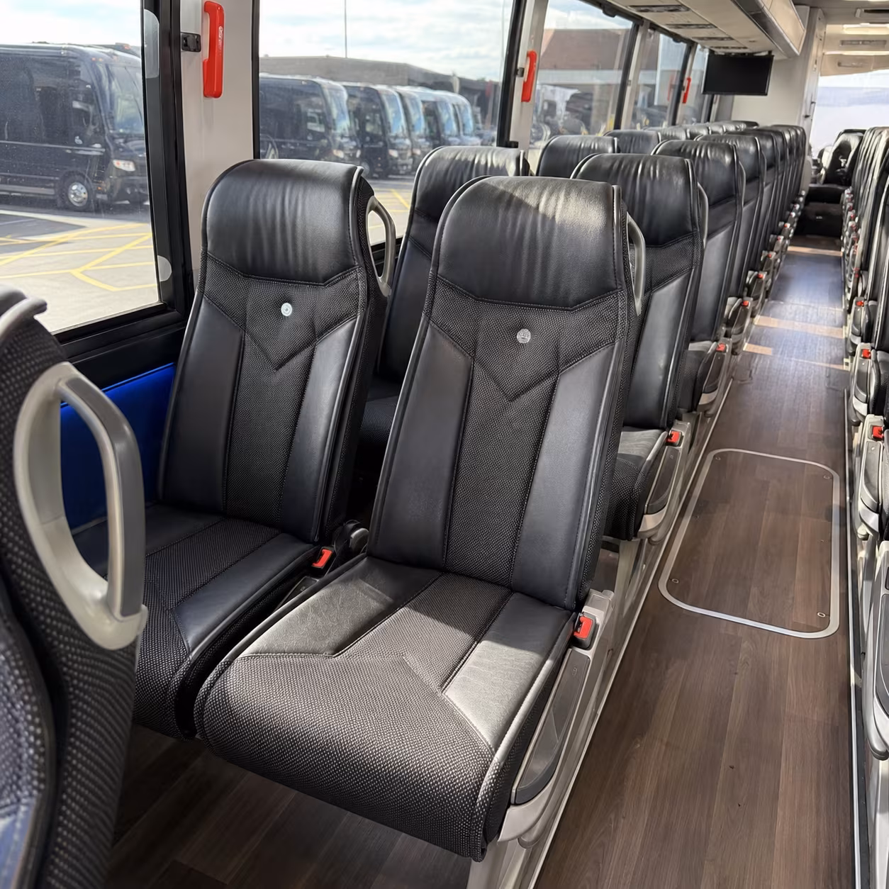 newport beach minibus rentals