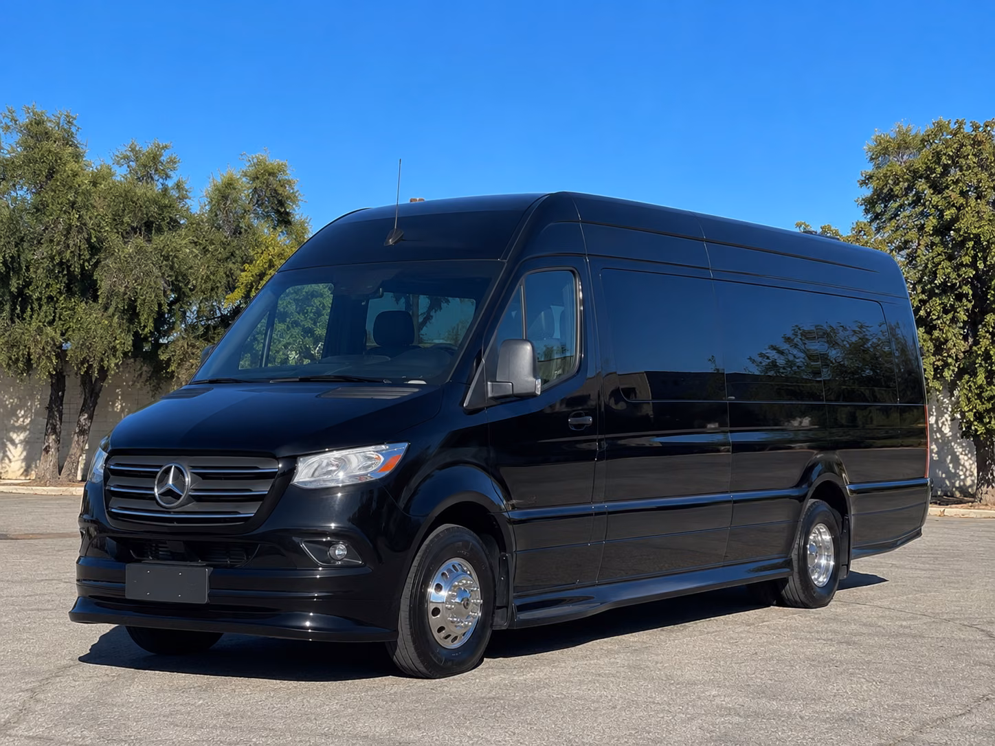 transportation serving newport beach and nearby cities